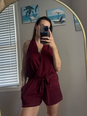 Women’s Halter Tie-Waist Romper in Burgundy